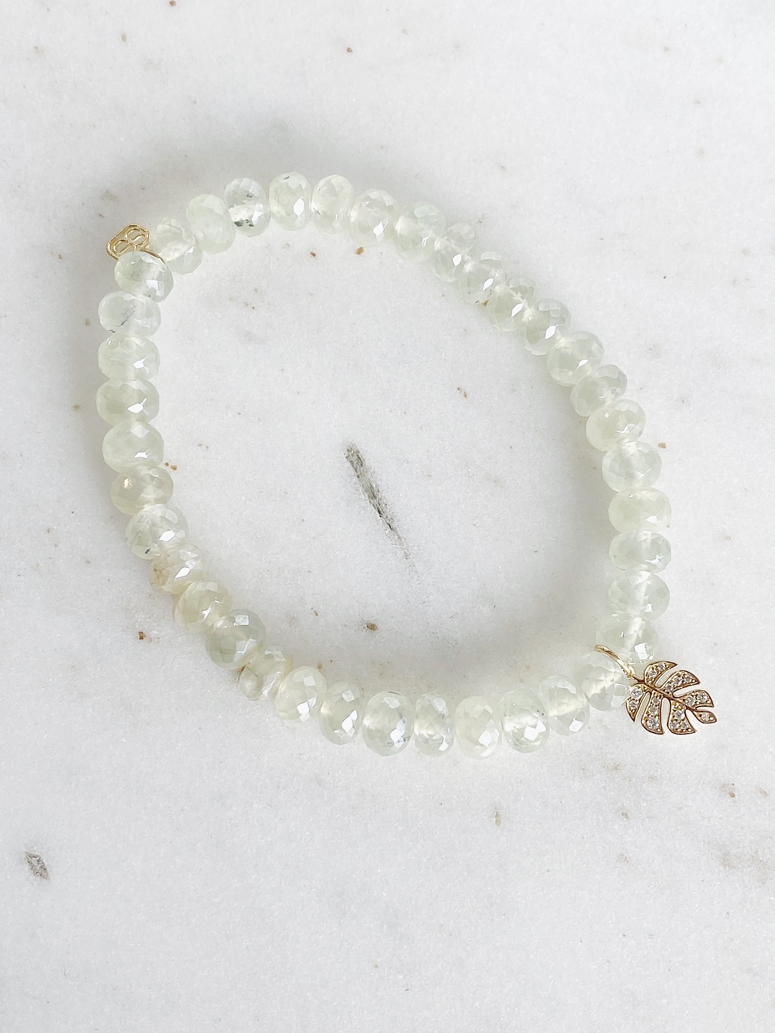 SYDNEY EVAN Small Monstera Leaf on Prehnite Bracelet