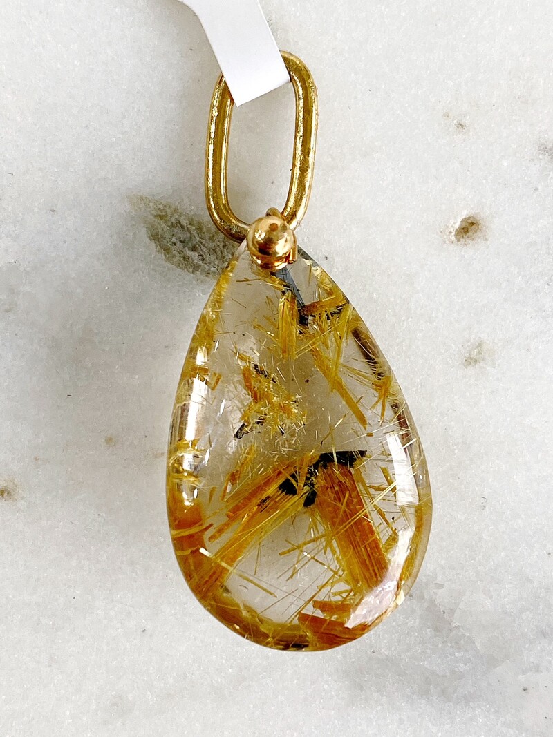 SENNOD Rutilated Quartz Teardrop Vignette