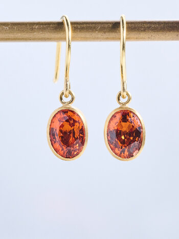 MALLARY MARKS Hard Candy - Oval Spessartite Garnet Earrings