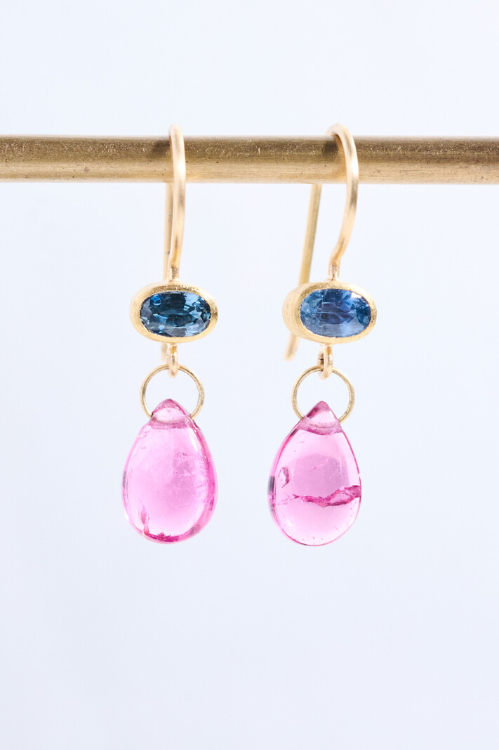 MALLARY MARKS Apple & Eve - Oval Blue Sapphire with Rubellite Briolette Earrings