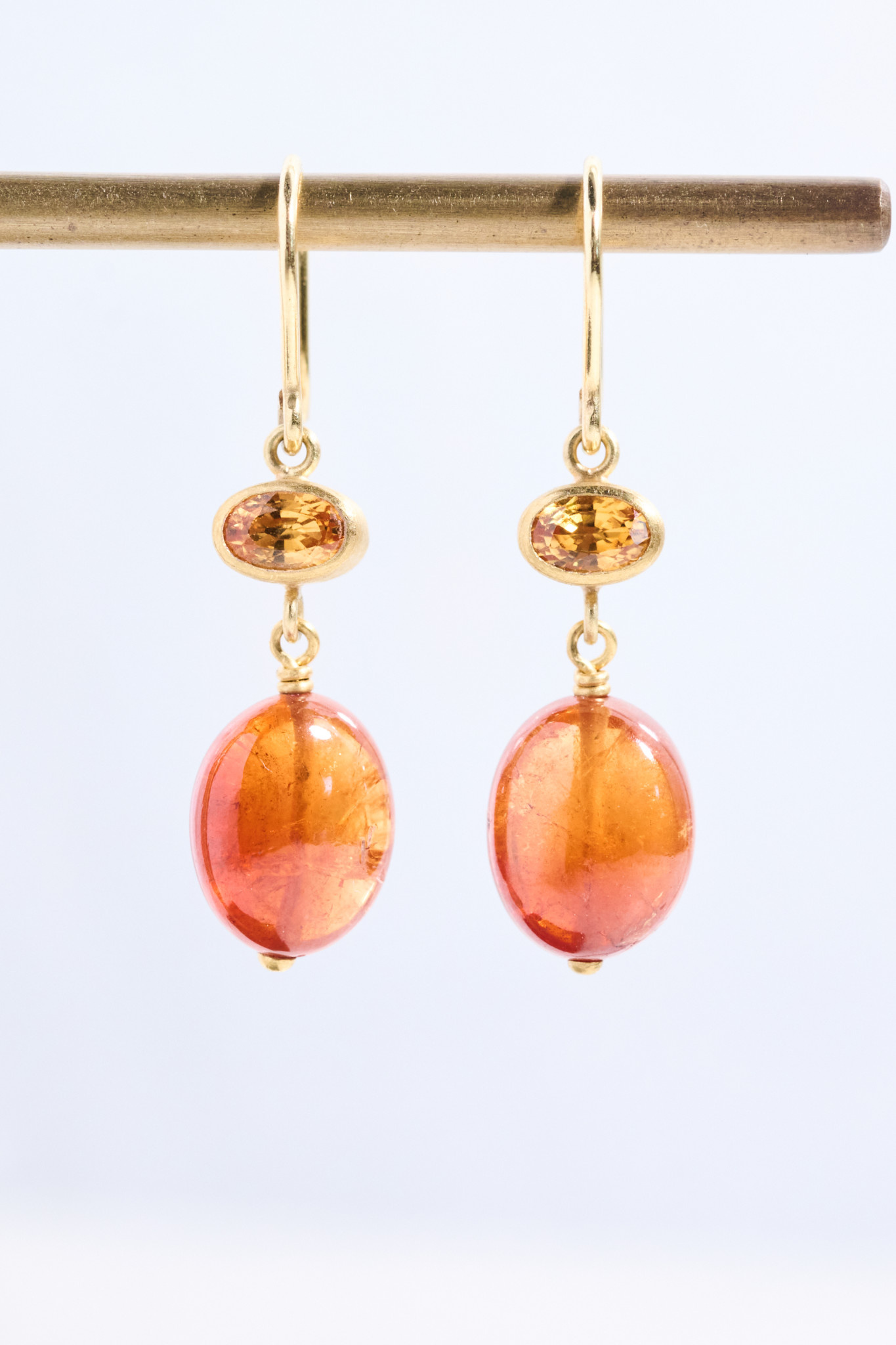 MALLARY MARKS Apple & Eve - Oval Orange Sapphire & Oval Smooth Spessartite Garnet Earrings