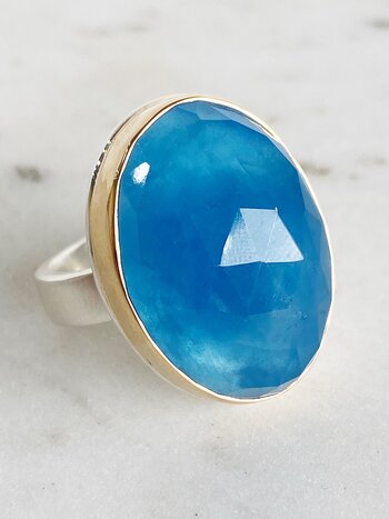 JAMIE JOSEPH Vertical Oval Aquamarine Ring