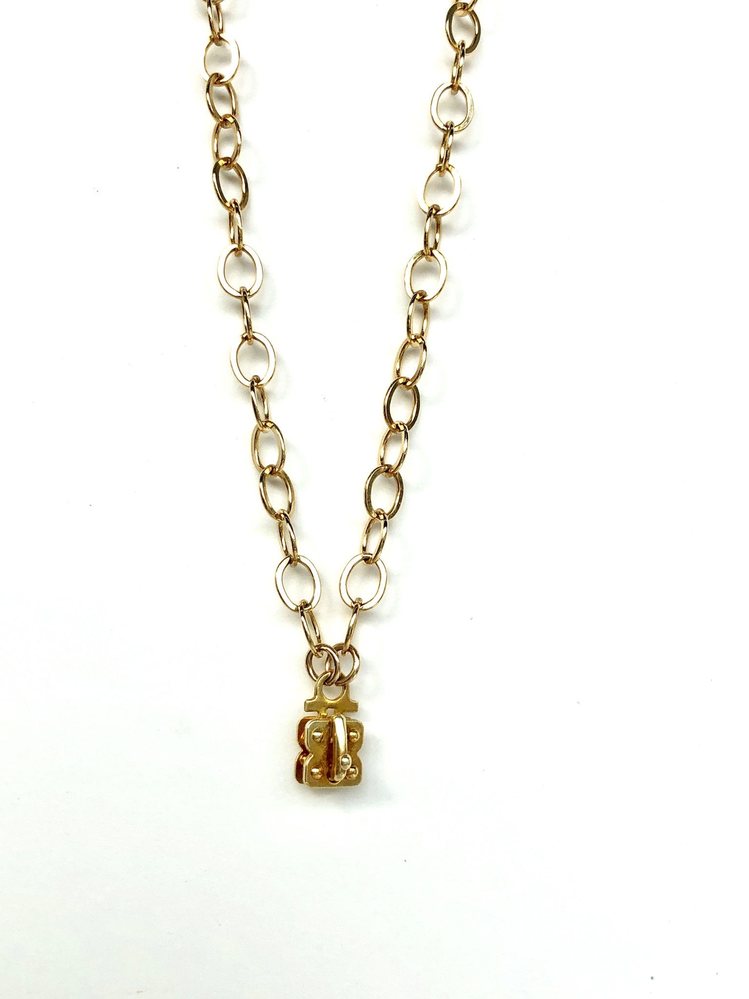 SENNOD Gold Flat Cable Vignette Chain -