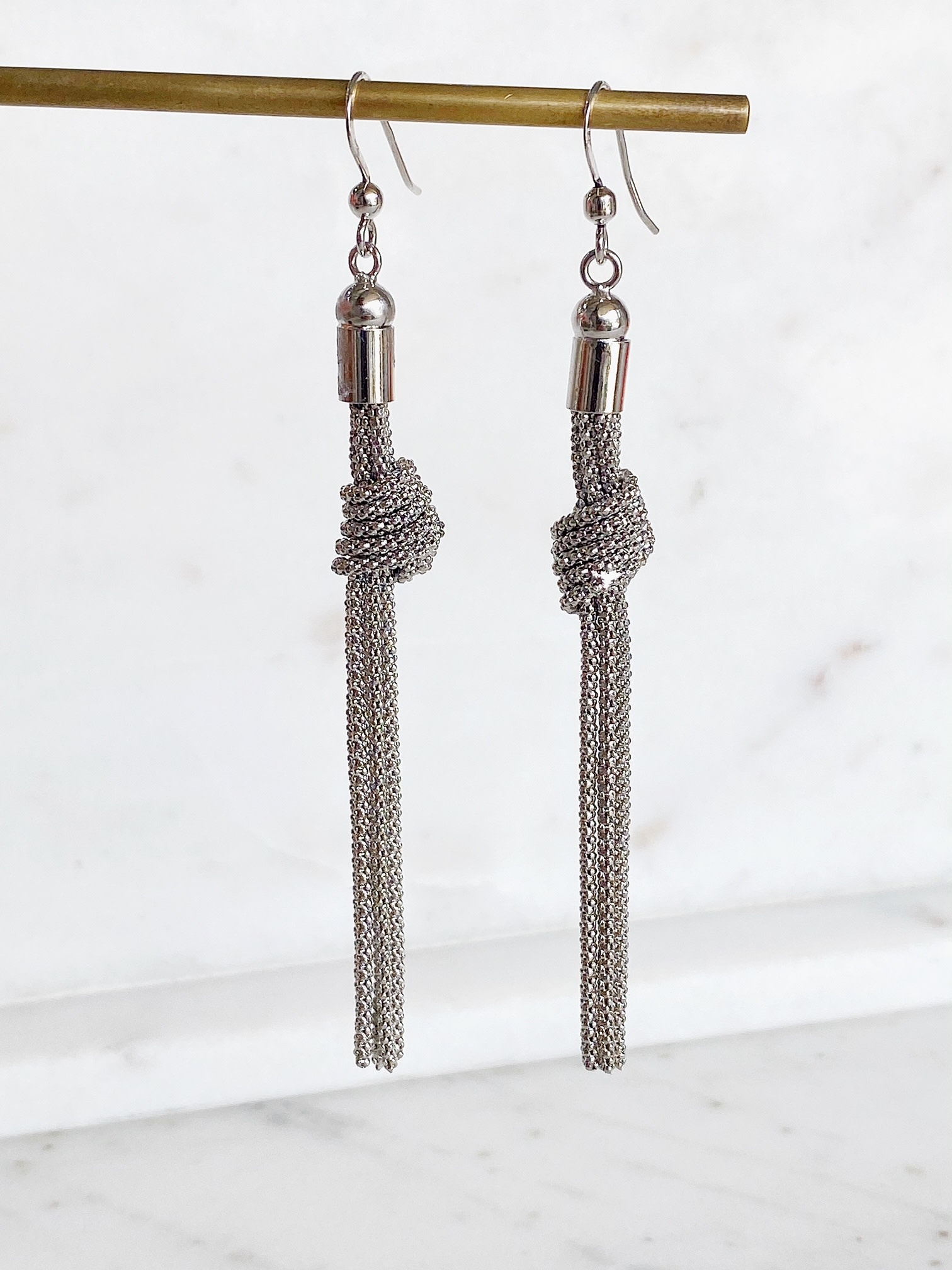 SENNOD Silver Tassel Earrings