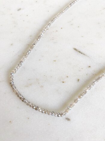 SENNOD Small Labradorite Beaded Necklace 17-20"