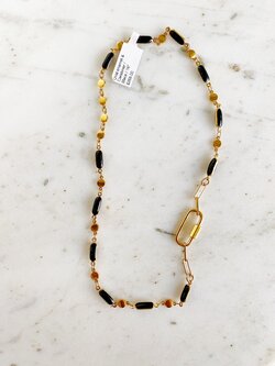 SENNOD Oval Black Enamel & Gold Carabiner Necklace
