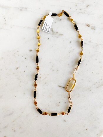 SENNOD Oval Black Enamel & Gold Carabiner Necklace
