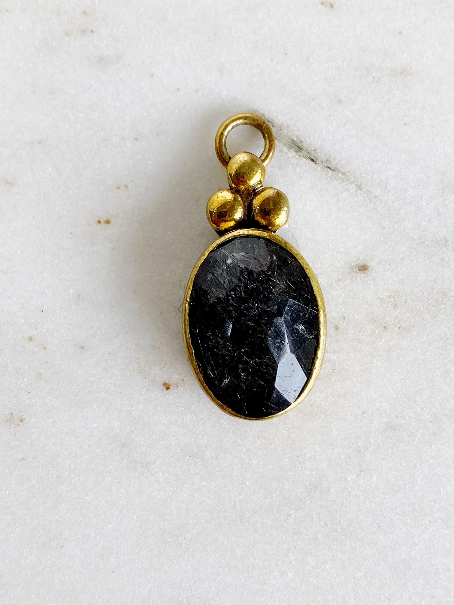 SENNOD Black Rutilated Quartz Oval Vignette