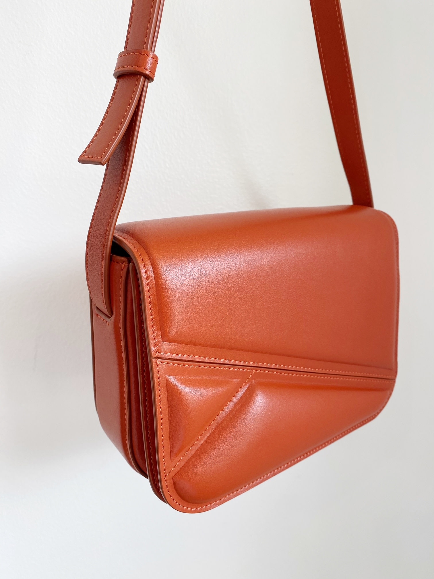 WANDLER Medium Oscar Trunk Bag - Fenix