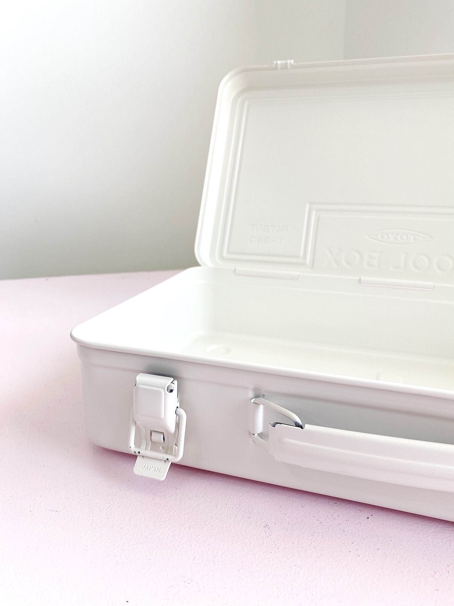 Kamako商品2点TRAVAIL MANUEL plain people Amazon.com : Oxford Two-Pocket Folders, Assorted Colors