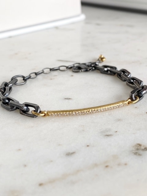 ERICA MOLINARI 18K Slim Diamond Bar on Oxidizied Bracelet .15ct