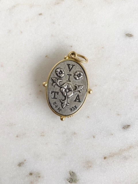 ERICA MOLINARI Oval Two Tone Chick