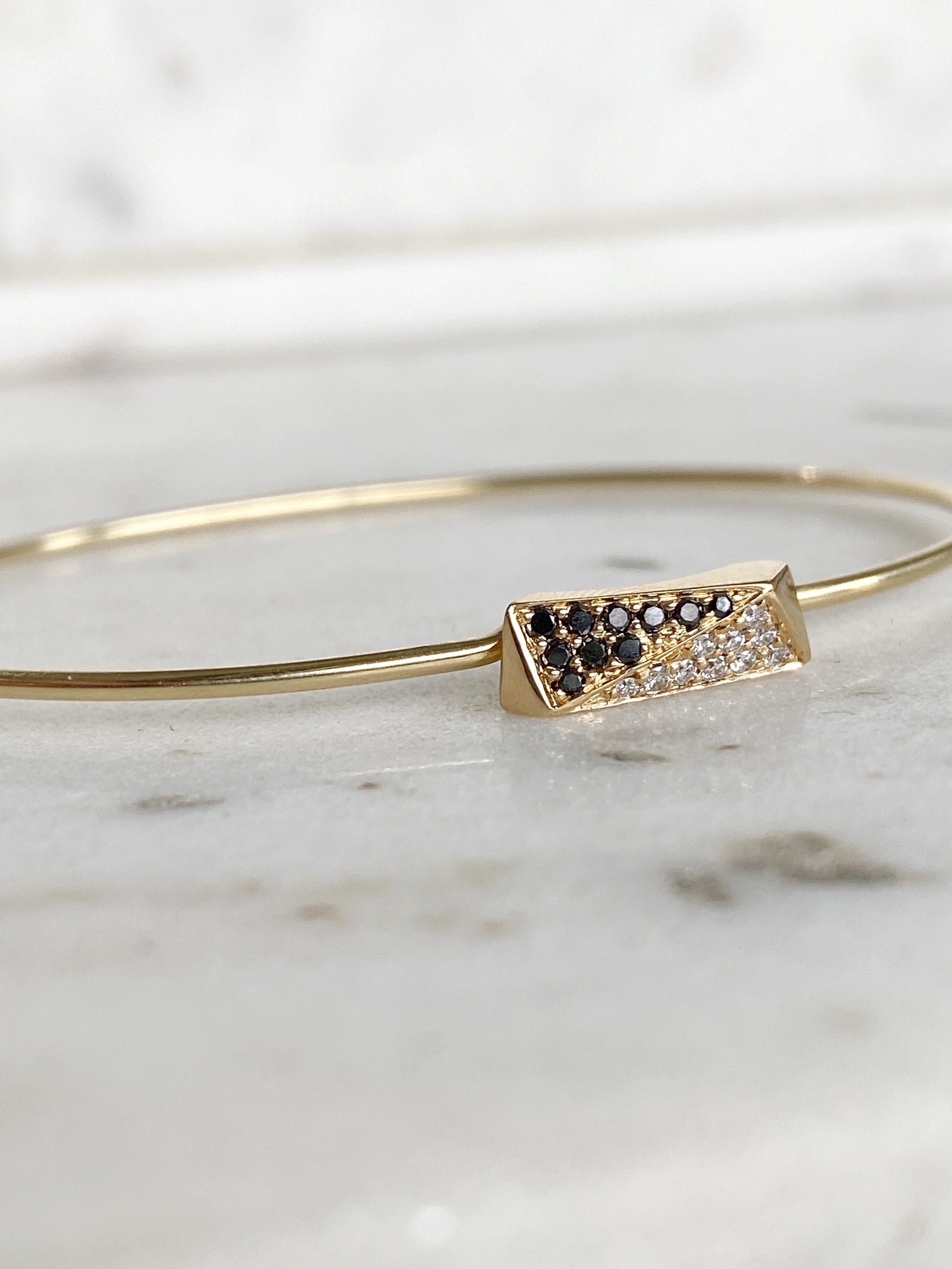 JAMIE JOSEPH Pave White and Black Diamond Gold Bar Bracelet