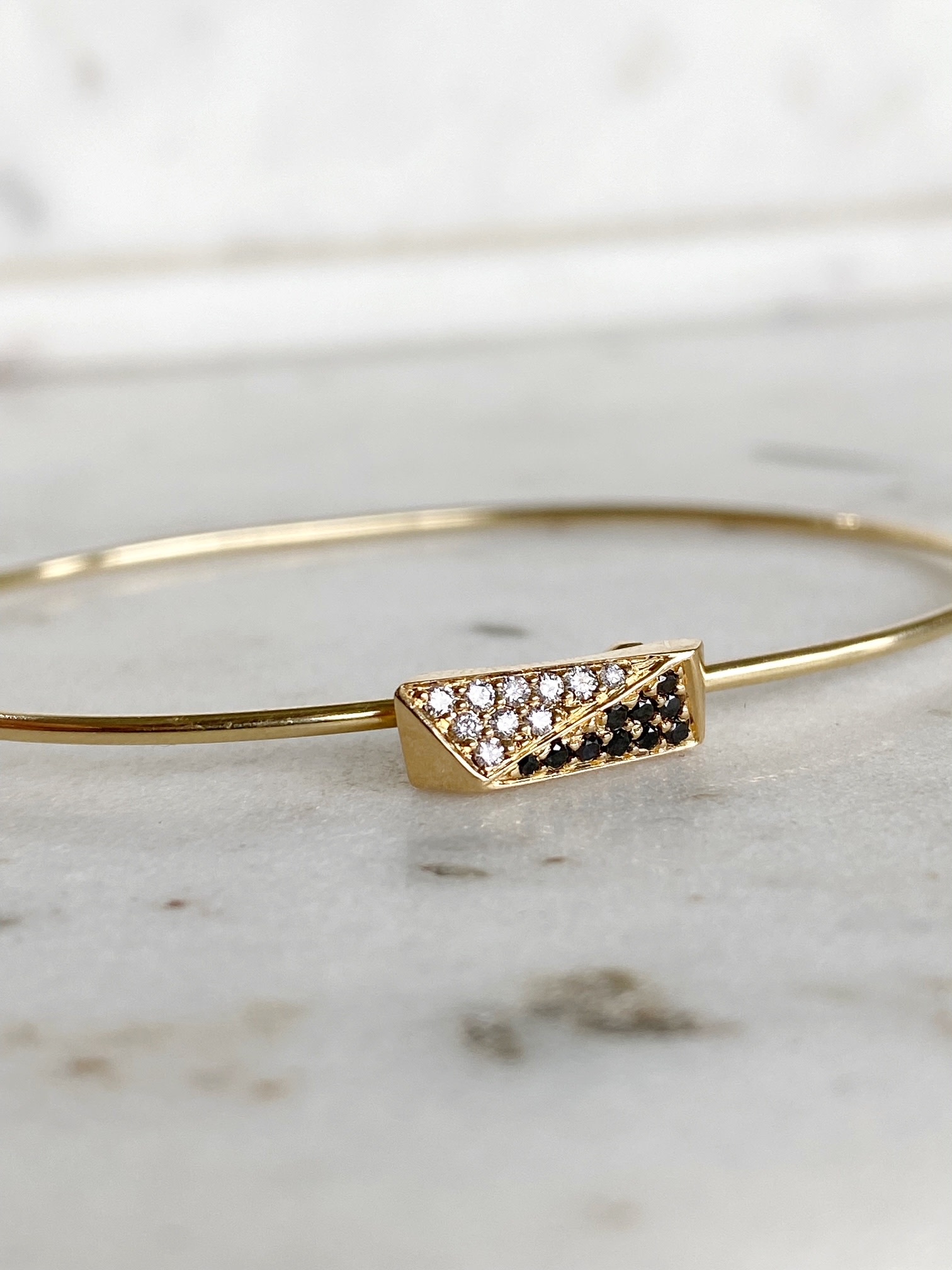 JAMIE JOSEPH Pave White and Black Diamond Gold Bar Bracelet