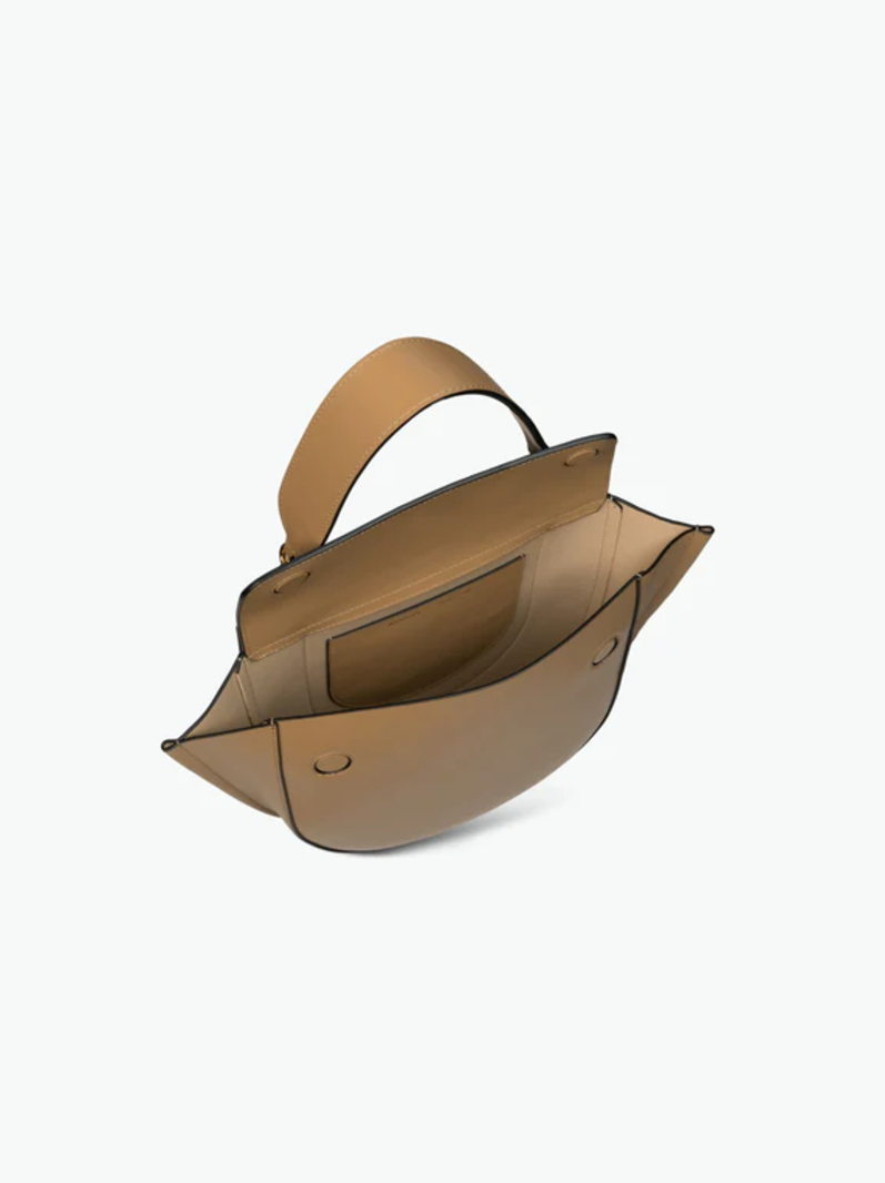 WANDLER Medium Hortensia Bag - Gingerbread