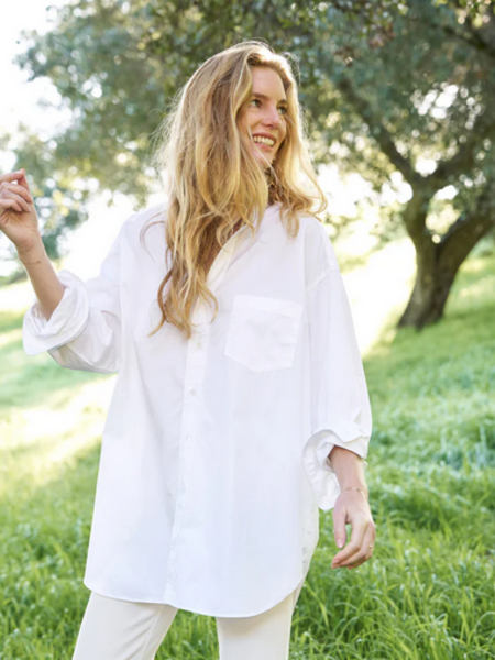 FRANK & EILEEN Mackenzie - White Superluxe