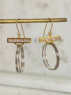 SENNOD Two Tone Crystal Quartz Baguette Bar Earrings