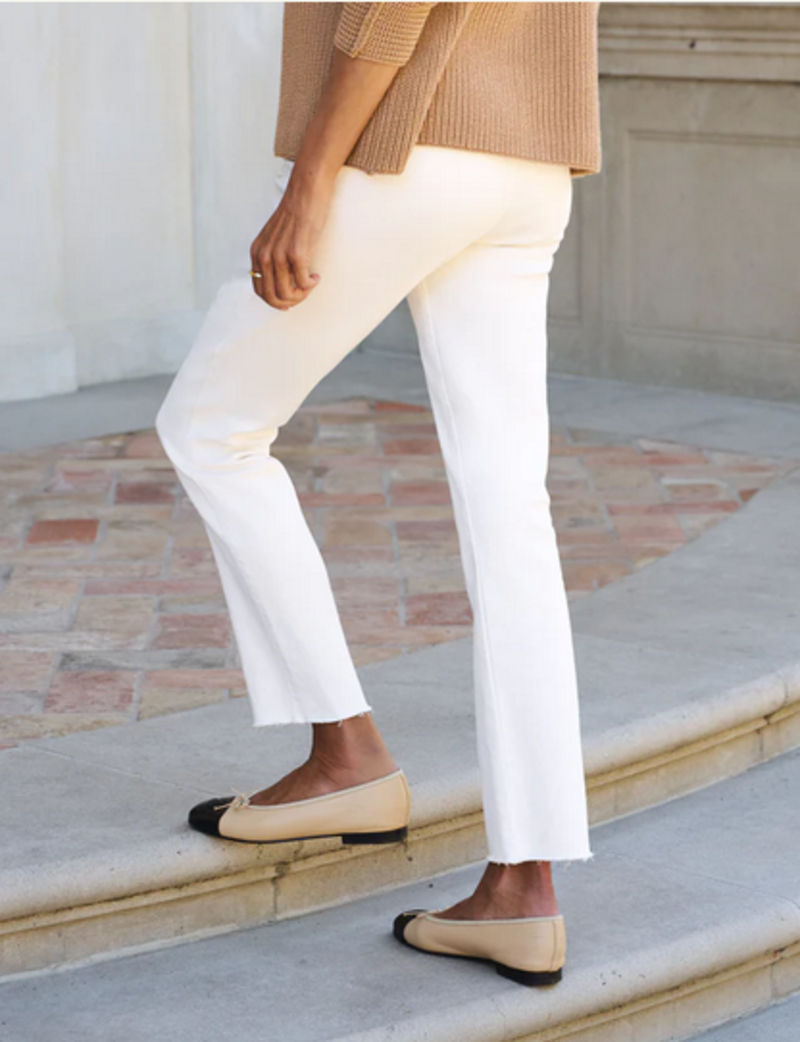 FRANK & EILEEN Derry Illusion Pull-On Jean - Antique White