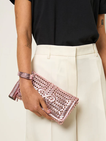 ANYA HINDMARCH Neeson Tassel Clutch - Peony Pink Mirror