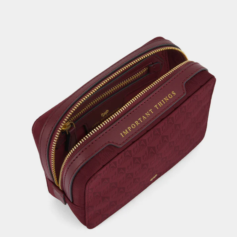 ANYA HINDMARCH Nylon Important Things Pouch AH Logo - Medium Red