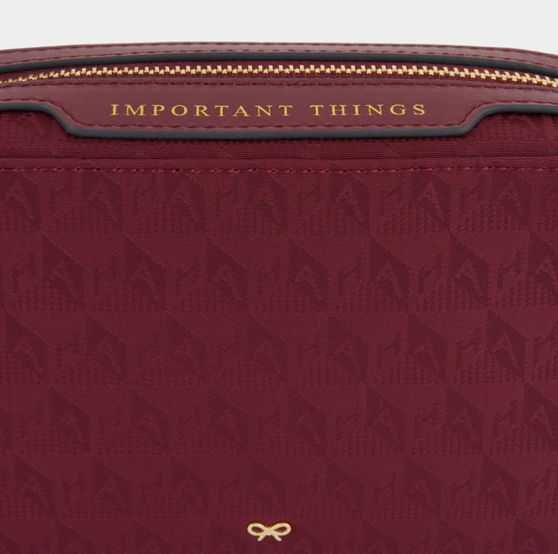 ANYA HINDMARCH Nylon Important Things Pouch AH Logo - Medium Red