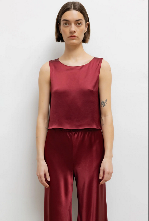 LESET Barb Crop Sleeveless Top - Bordeaux