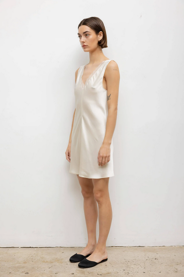 LESET Barb Lace V Neck Mini Dress - Creme