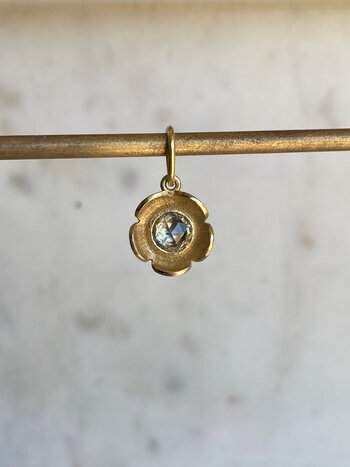 ERICA MOLINARI 14K Rosecut Sapphire Flower Charm