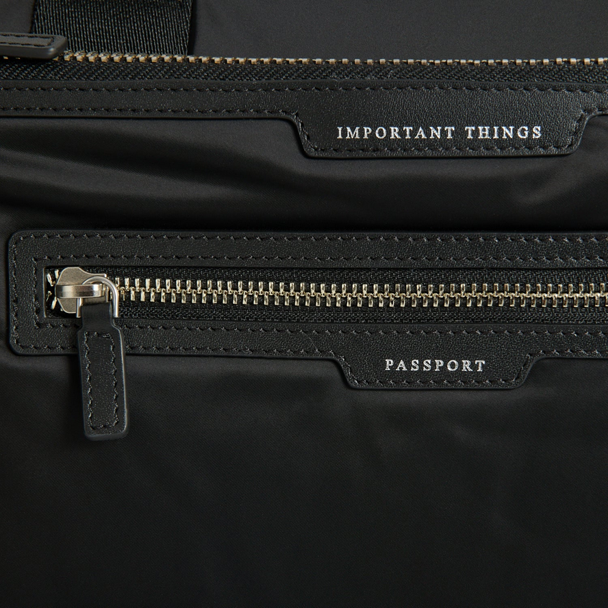 ANYA HINDMARCH Studs In-Flight Maxi Travel Bag - Black Satin