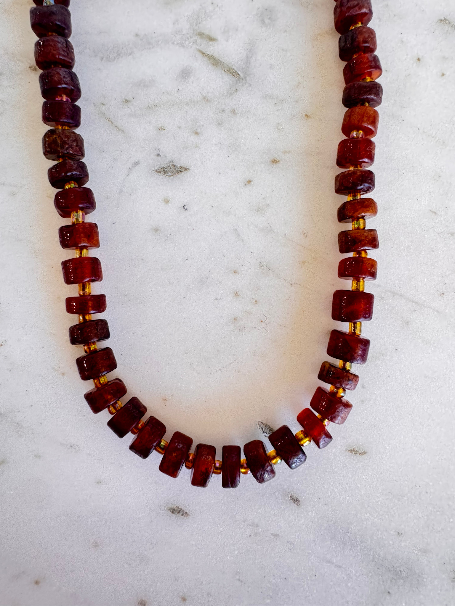 SENNOD Carnelian Rondelle Necklace