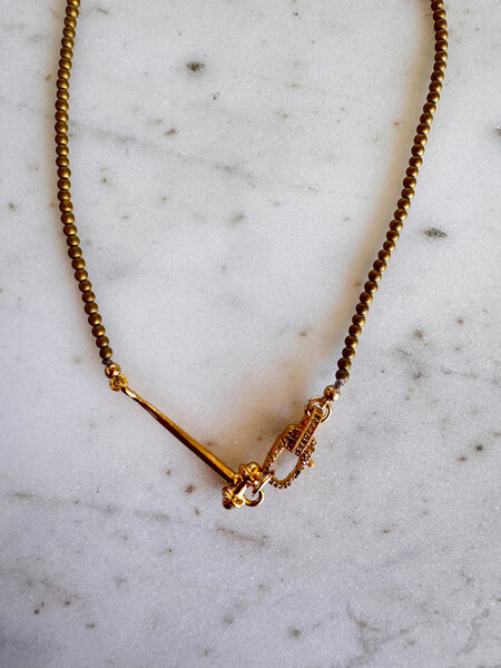 SENNOD Gold Hematite with Diamond Clasp 16"Necklace