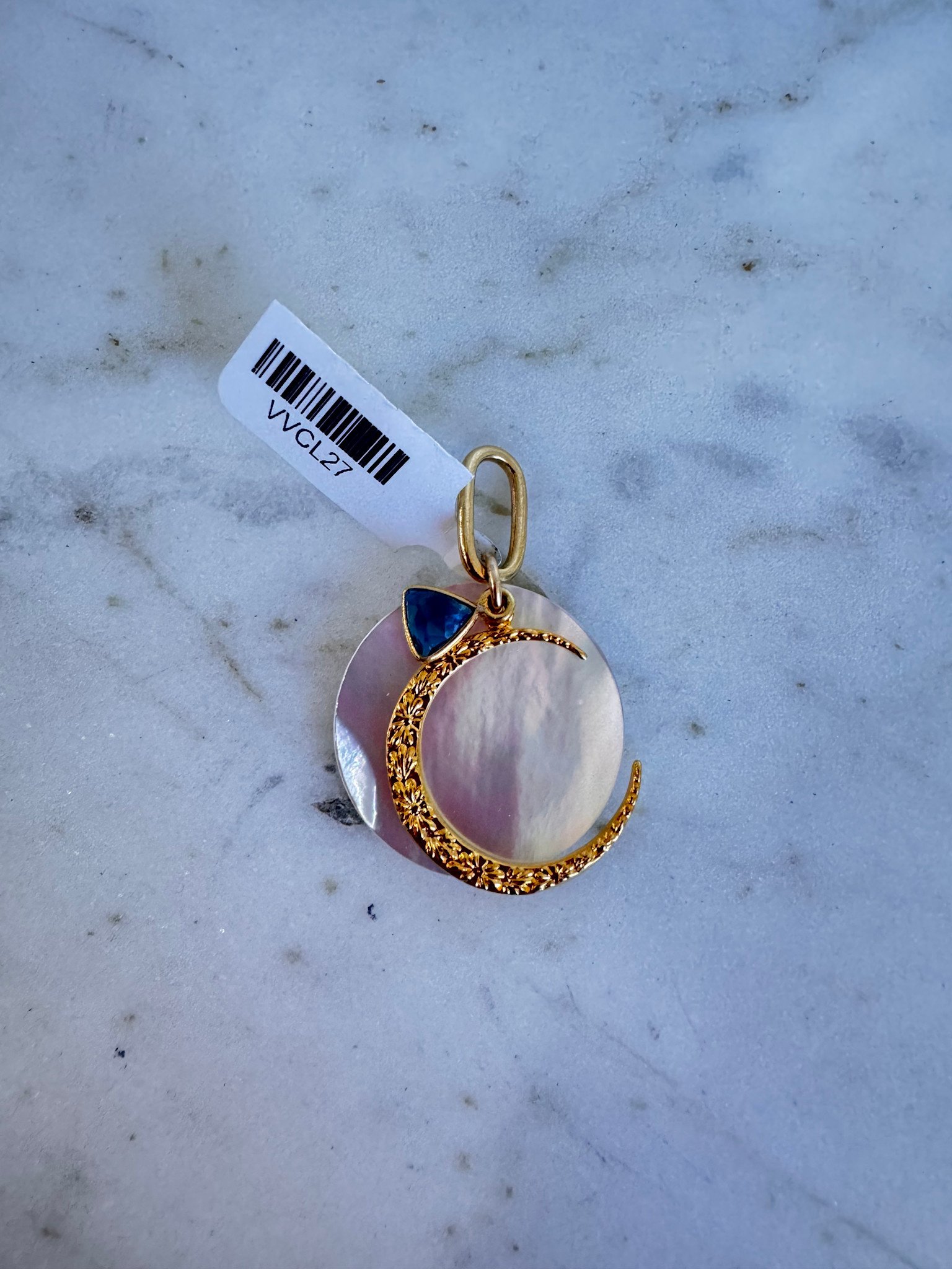 SENNOD Mother of Pearl Crescent Cluster Vignette