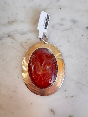 SENNOD Sterling Carved Carnelian Vignette
