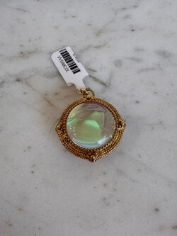 SENNOD Opal Orb Vignette