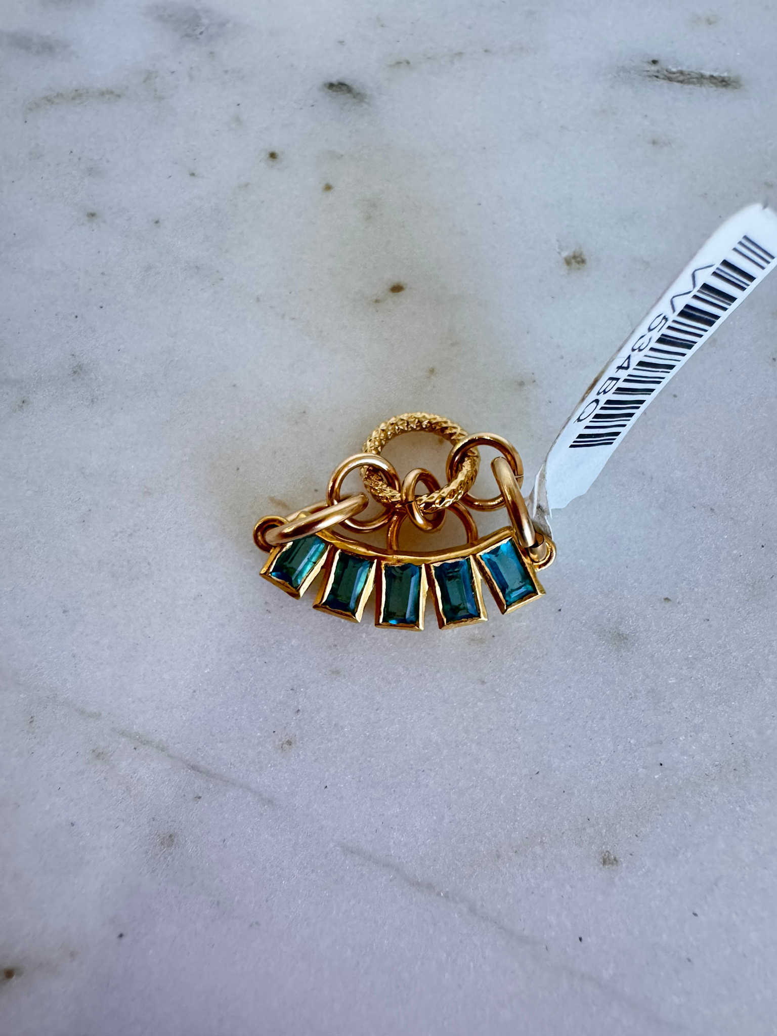 SENNOD Blue Quartz Eli Quintet Vignette