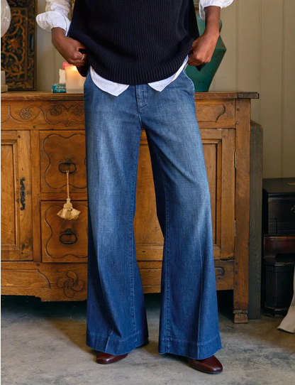 FRANK & EILEEN West Village Wide Leg Trouser - Light Denim 1984 Wash