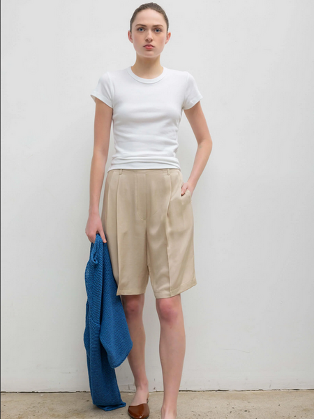 LESET Kim Pleated City Short - Sahara