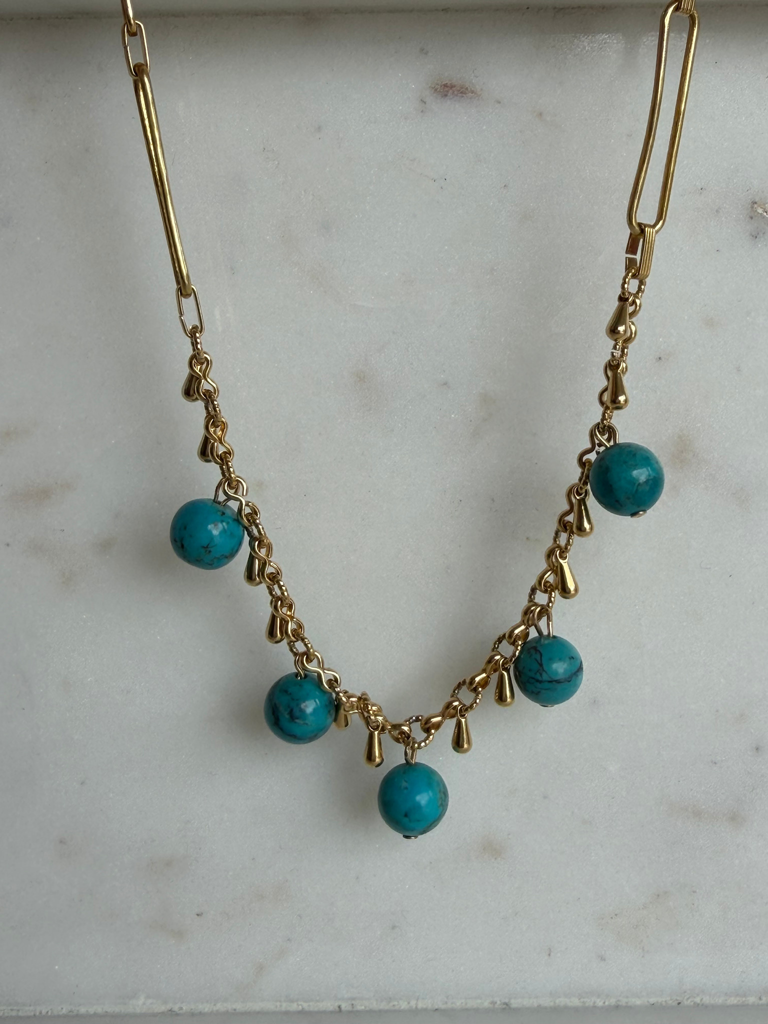 SENNOD Turquoise Ball & Gold Tear Dangle Necklace
