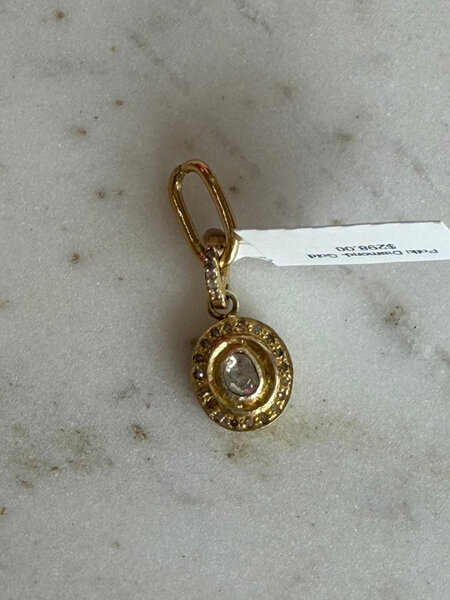 SENNOD Polki Diamond Asymmetric Vignette