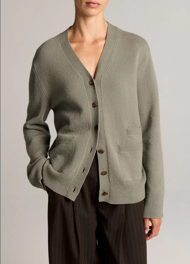 VINCE Wool & Cashmere-Blend Relaxed V-Neck Cardigan