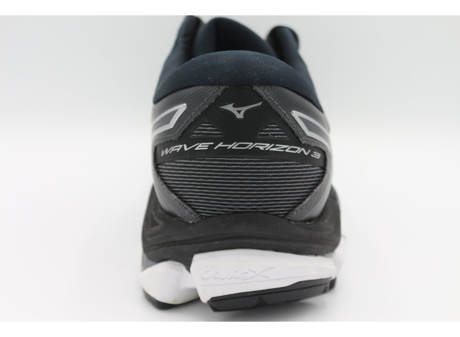 mizuno wave ezrun