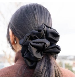 Janzy Silk Oversized Scrunchie