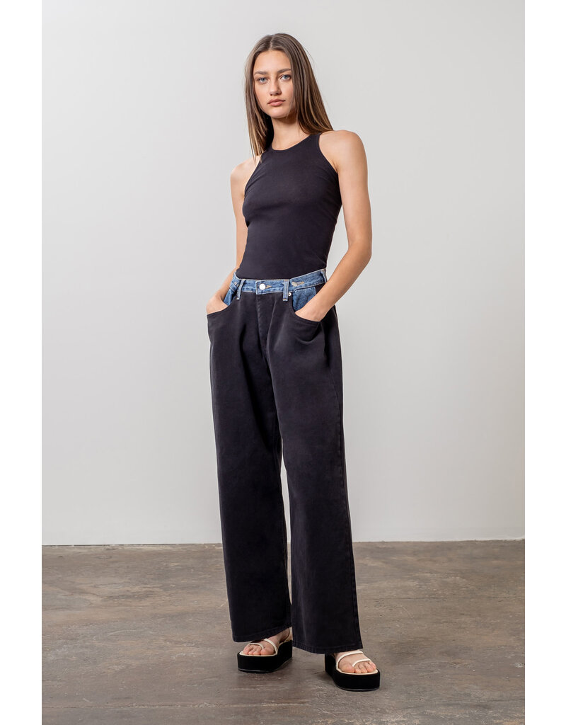 Moon River Two Tone Low/High Rise Button Jeans