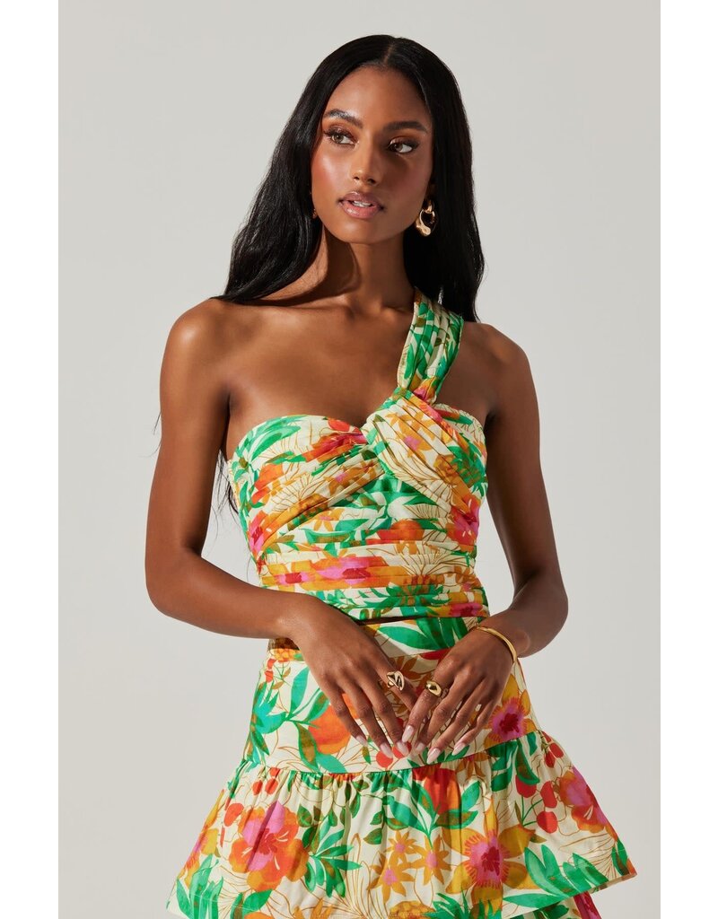 ASTR Daya One-Shoulder Crop Top