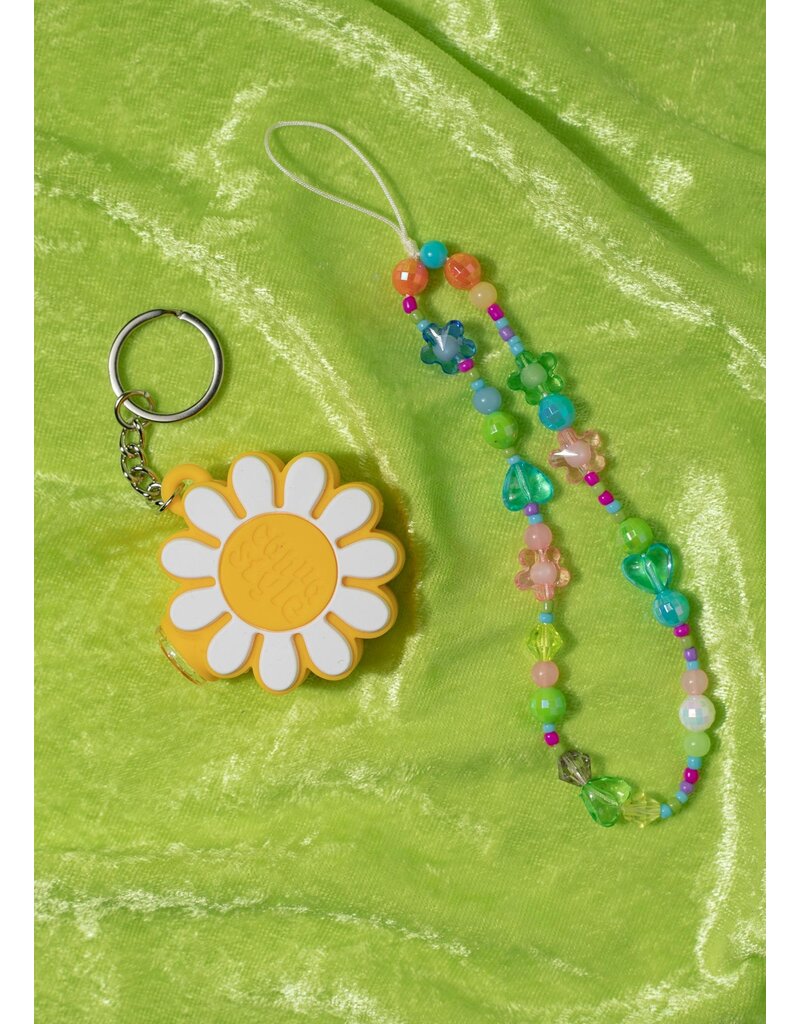 Canna Style No-Break Daisy Keychain Pipe