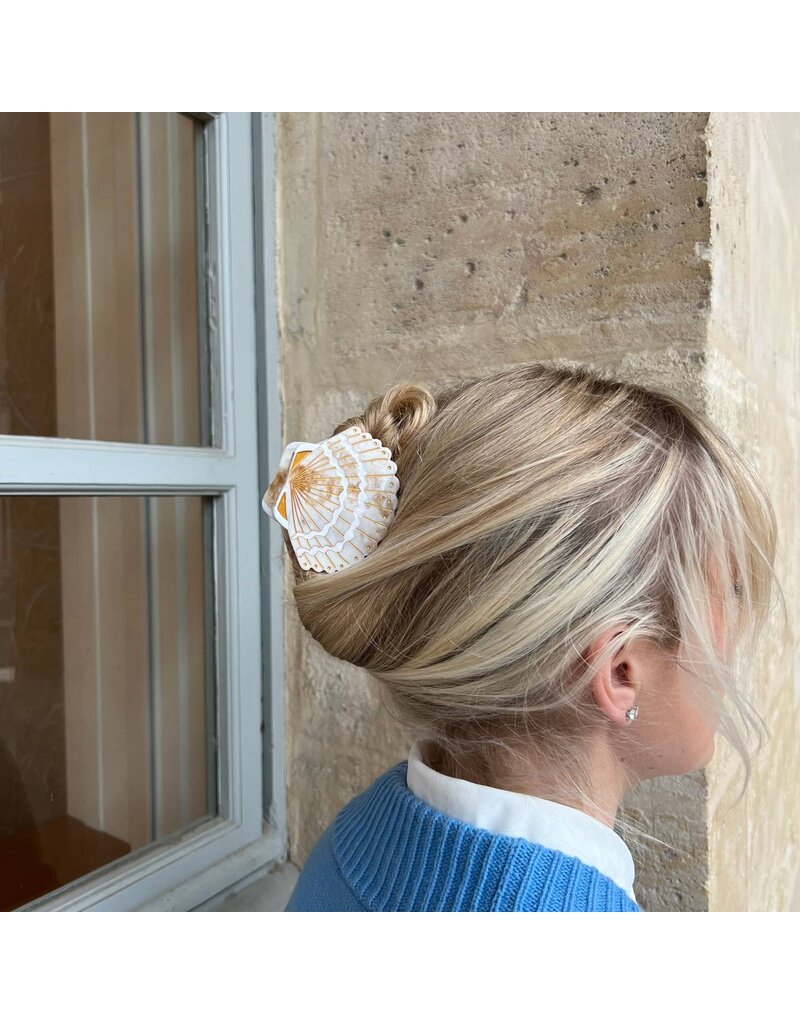 Hand-Painted SeaShell Hair Claw