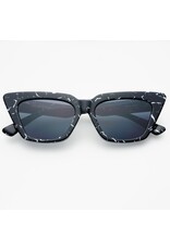 FREYRS Eyewear Vista Cat Eye Sunglasses