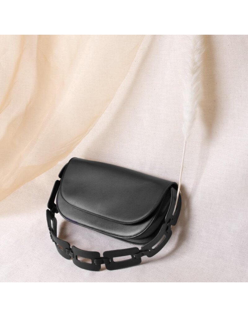 Melie Bianco Inez Recycled Vegan Shoulder Bag