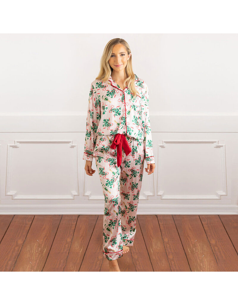 8 Oak Lane Mistletoast Satin Pant PJ Set