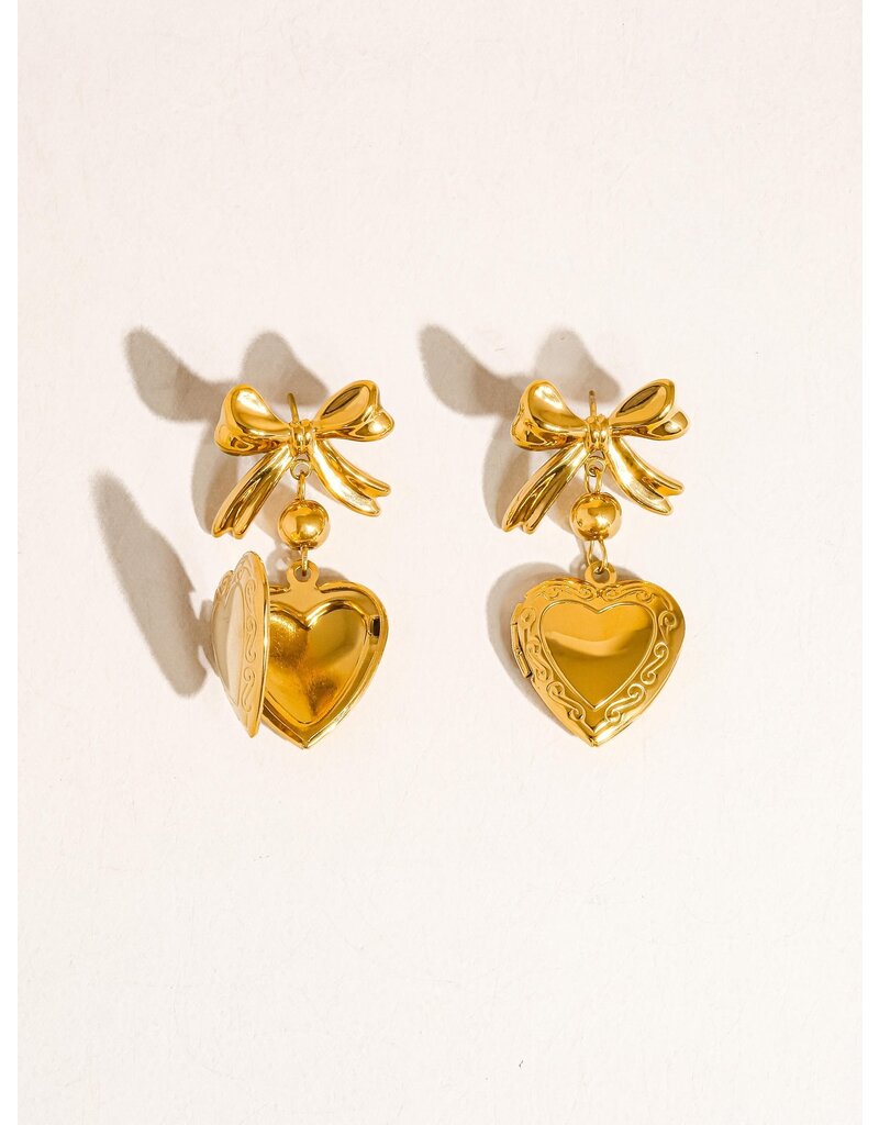 Flanerie Keryn 18K Non-Tarnish Heart & Bow Locket Earring